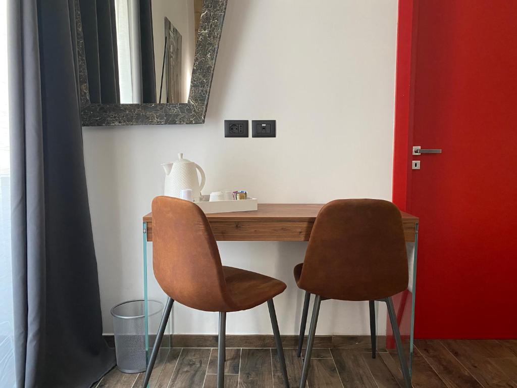 Holiday Guesthouse - 8