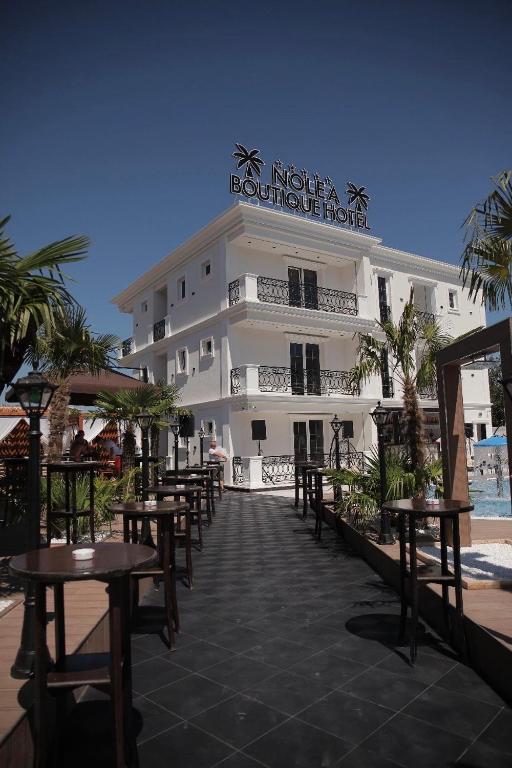 Budova, kde se hotel nachází