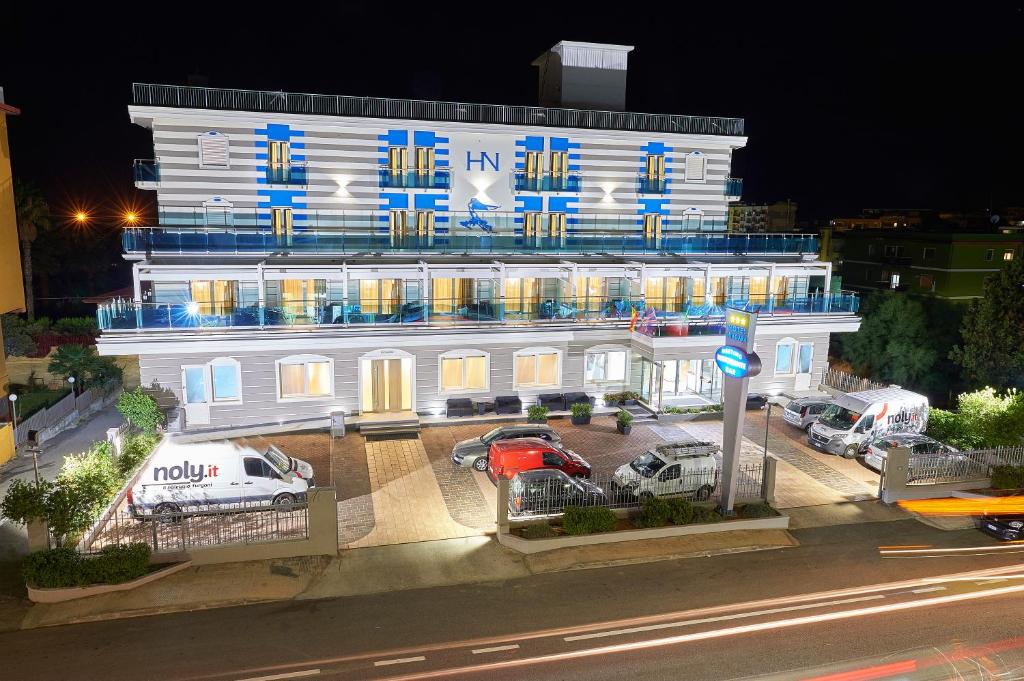 Budova, kde se hotel nachází