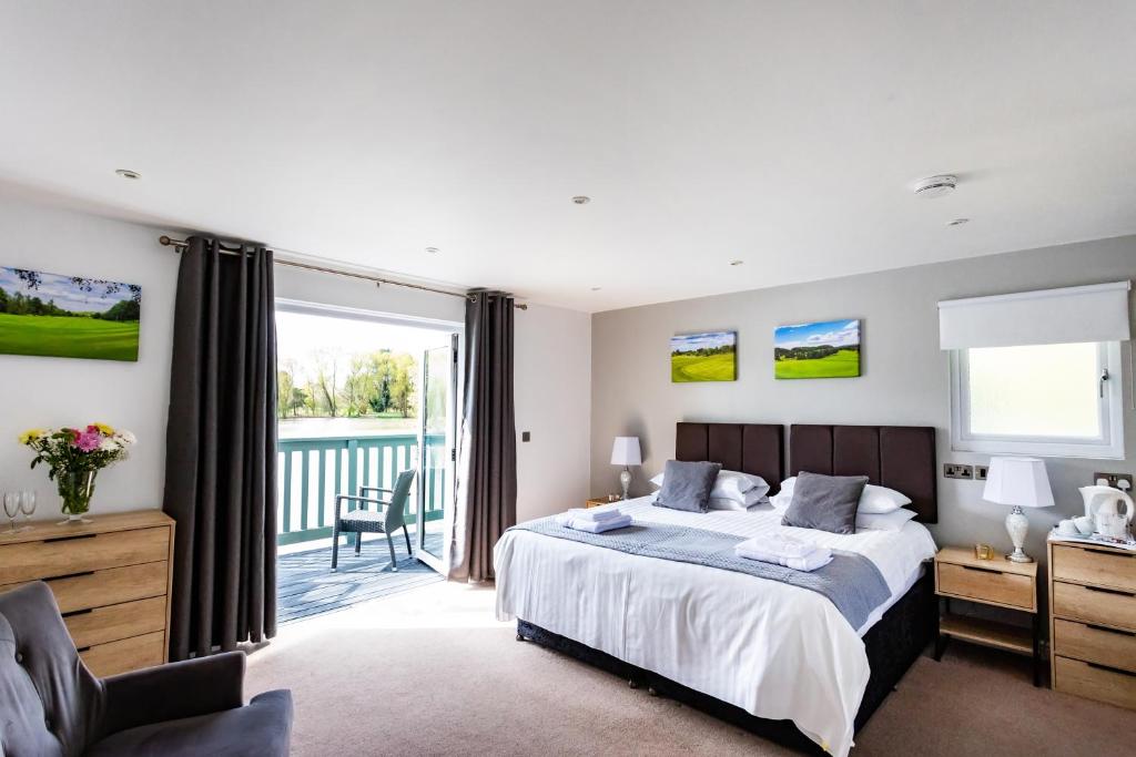 The Vale Golf & Country Club - 