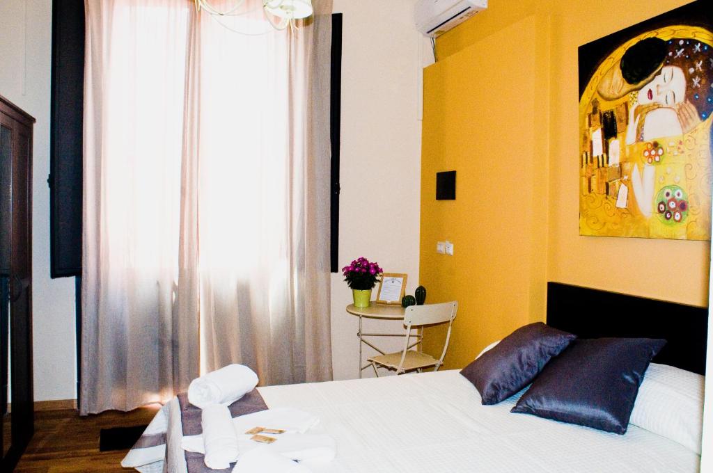 B&B Affittacamere Trigona - Chambre Lit Queen-Size Avec Balcon