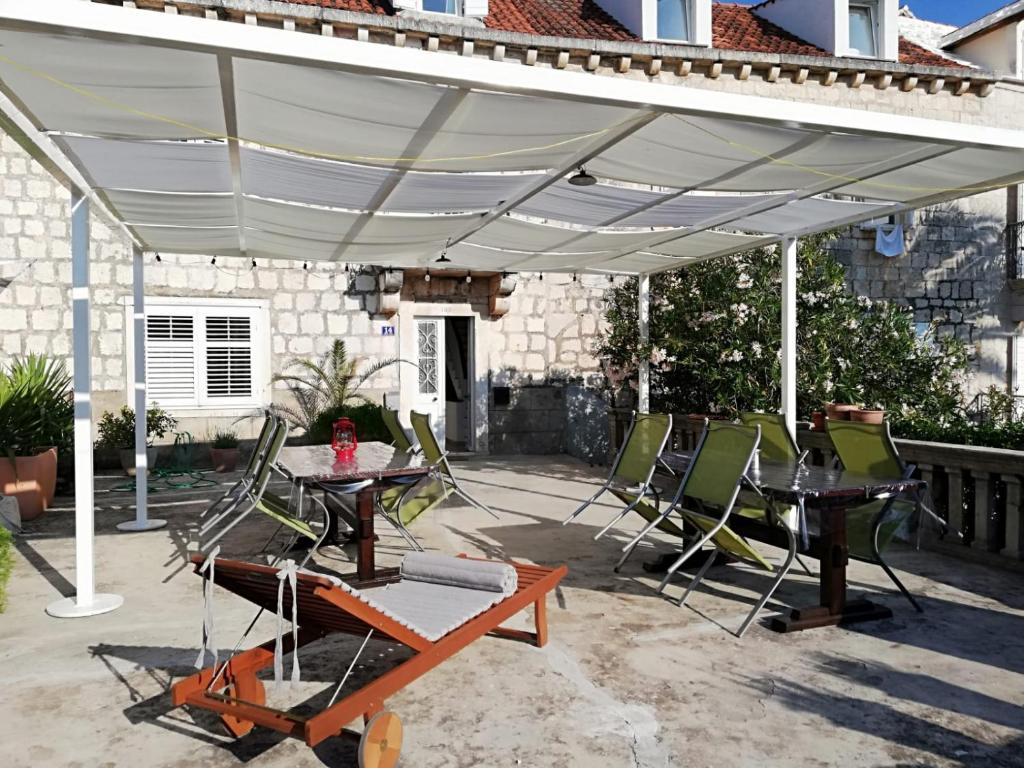 Fotografie z fotogalerie ubytování Apartmani Stones Sutivan I v destinaci Sutivan