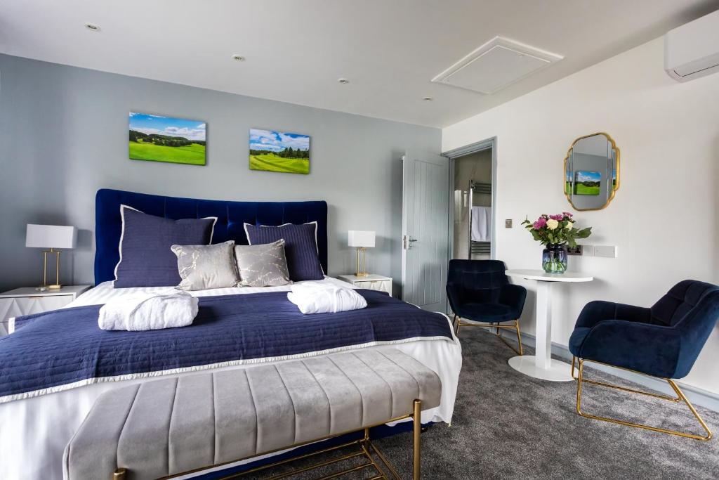 The Vale Golf & Country Club - 