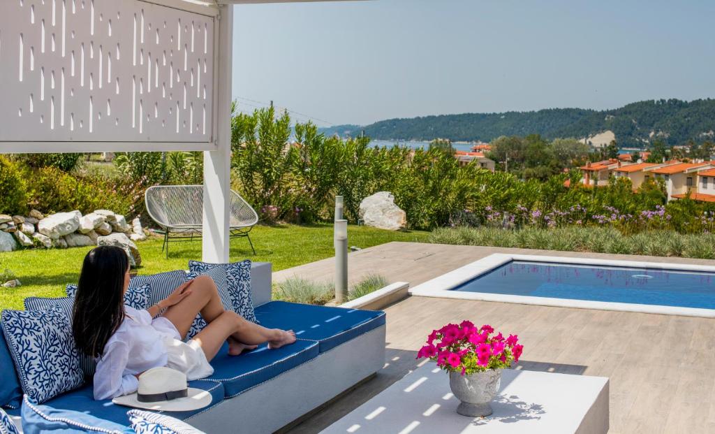 Bazén v ubytování Soleado Luxury Villas nebo v jeho okolí