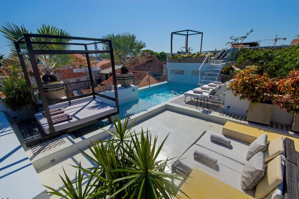 Bazén v ubytování Hotel Casa Lola Deluxe Gallery nebo v jeho okolí