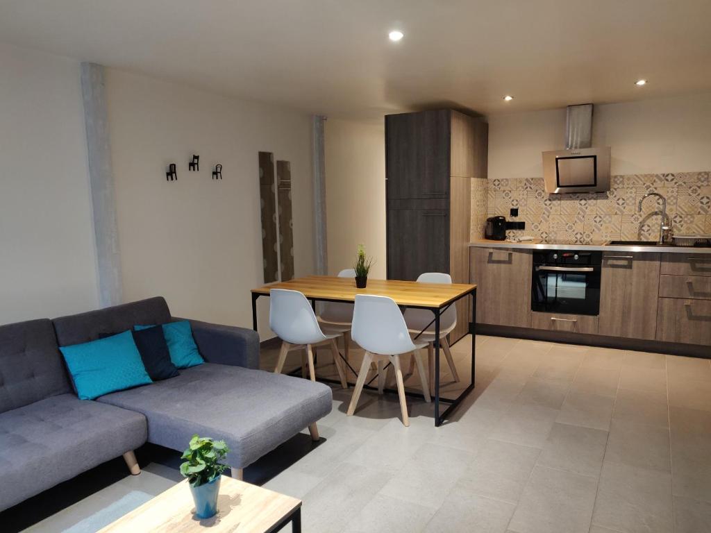 Köök või kööginurk majutusasutuses Le Blue, appartement de standing en hyper-centre