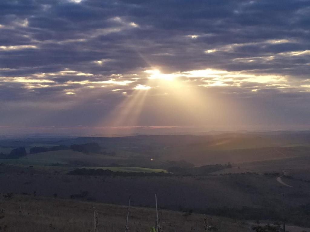  Sítio São Miguel - Carrancas - MG - Chalé Girassol