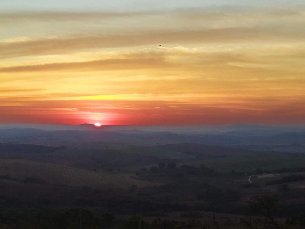  Sítio São Miguel - Carrancas - MG - Chalé Girassol