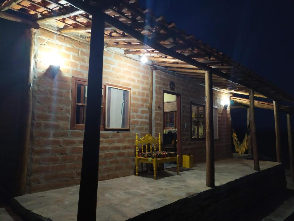  Sítio São Miguel - Carrancas - MG - Chalé Girassol