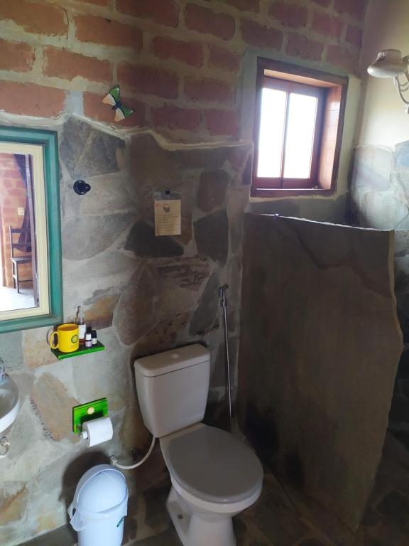  Sítio São Miguel - Carrancas - MG - Chalé Girassol