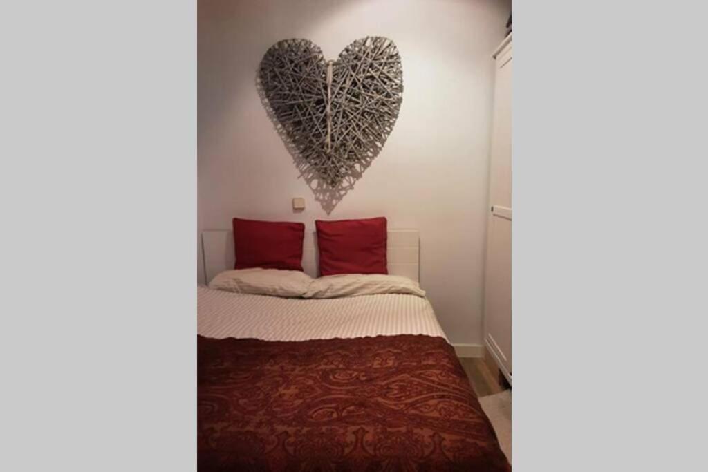 Cama o camas de una habitación en Apartamento Ideal casa ORTEGA en el barrio Salamanca