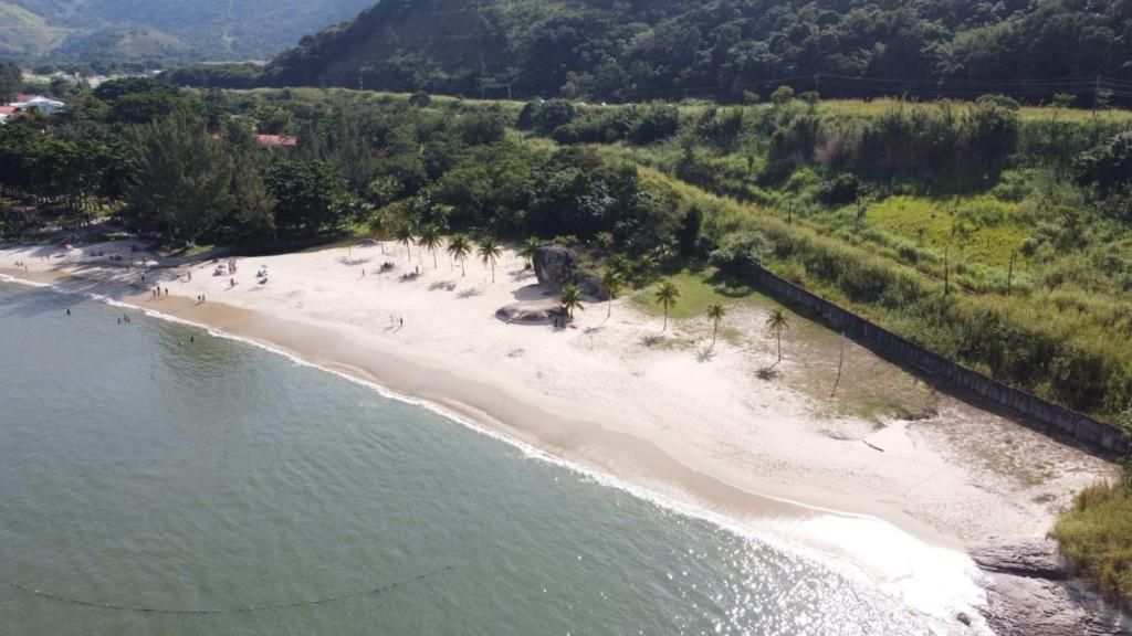  Apartamento com vista pro mar e acesso privativo à praia!