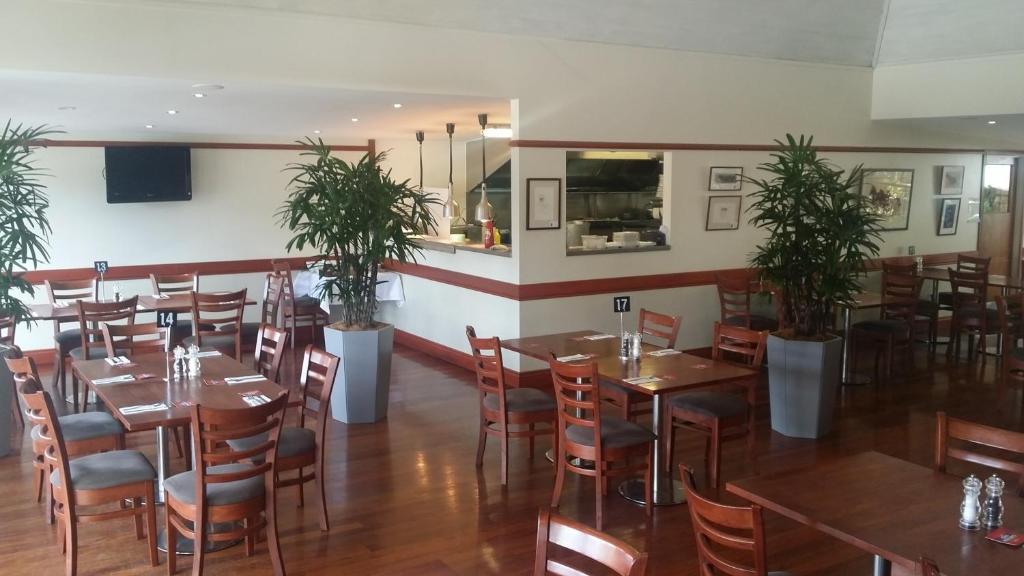 Restaurace v ubytování Maleny Hotel