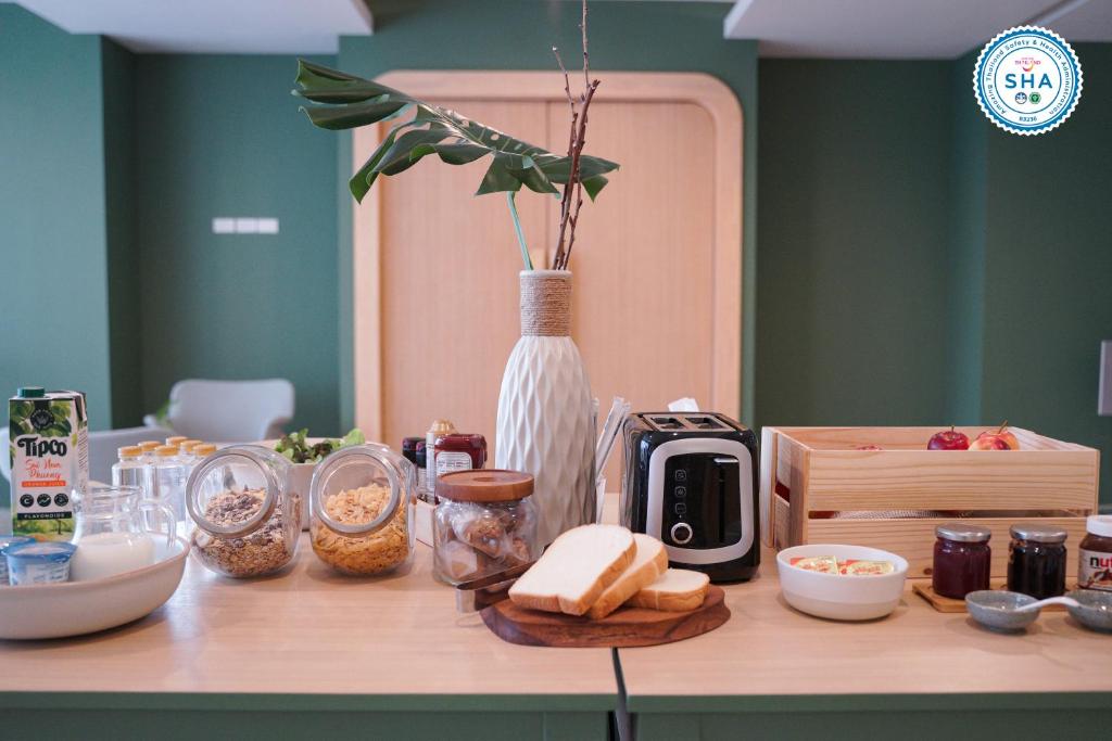 The Rise Suites Hotel, Chiang Mai - SHA Extra Plus - Resim 44