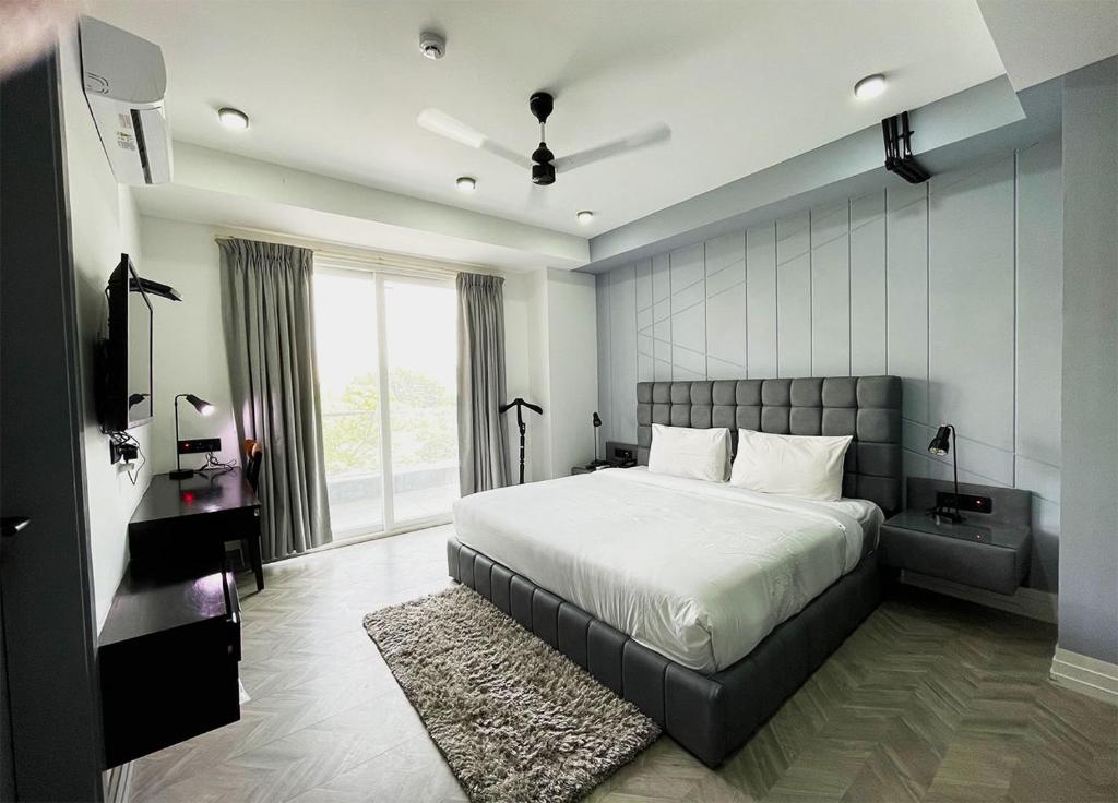 Gallery image of BedChambers Serviced Apartments - Cyber City in Gurgaon