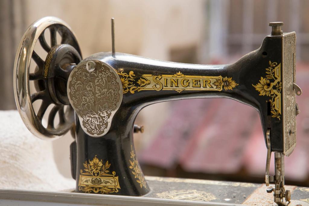 Garage, 2 chambres, balnéo, 2 SDB, 2WC, vue sur les monuments - 3