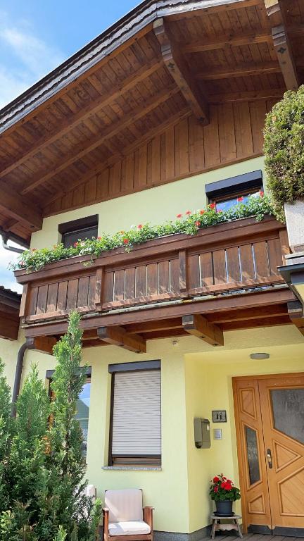 Balkón nebo terasa v ubytování Ferienhaus Schiestl