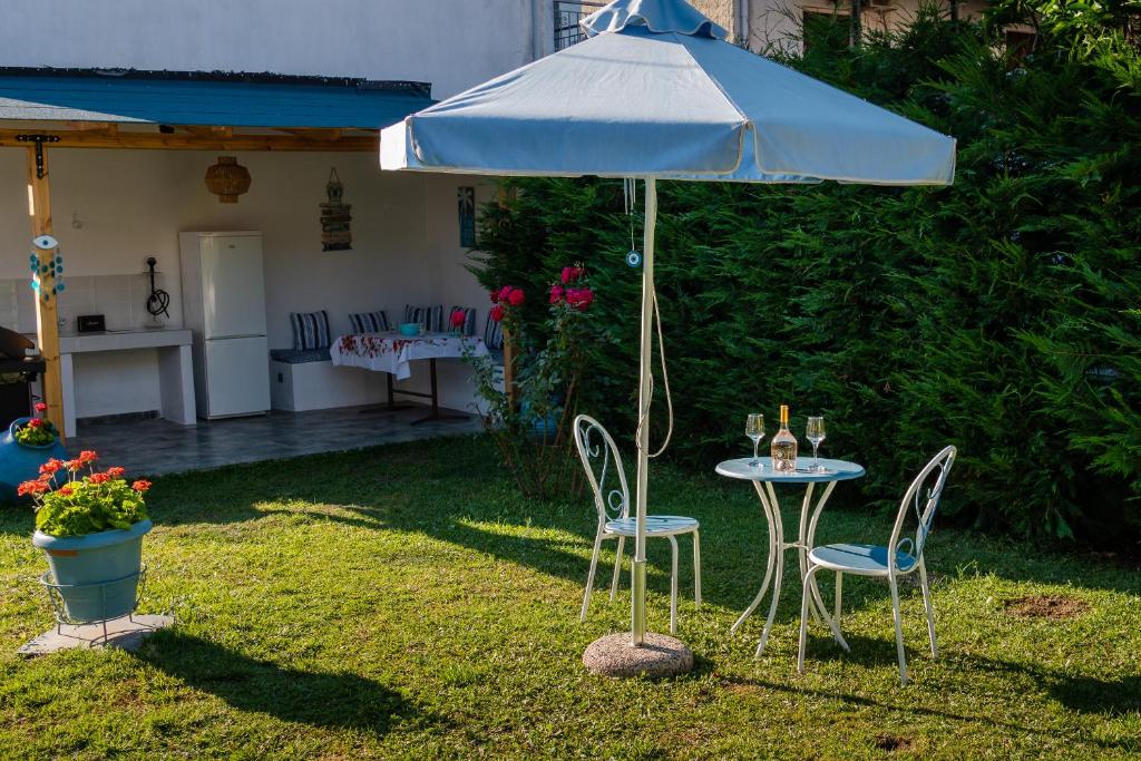 Zahrada ubytování Athena's Studios