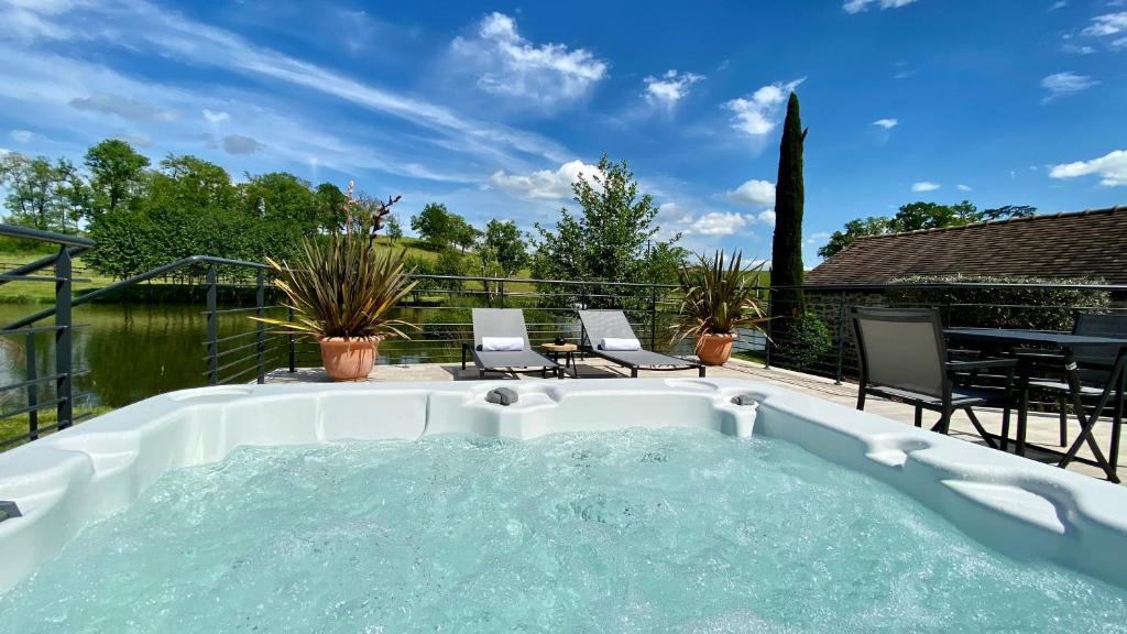 Domaine de Rymska & Spa - Relais & Châteaux - Superior King Suite