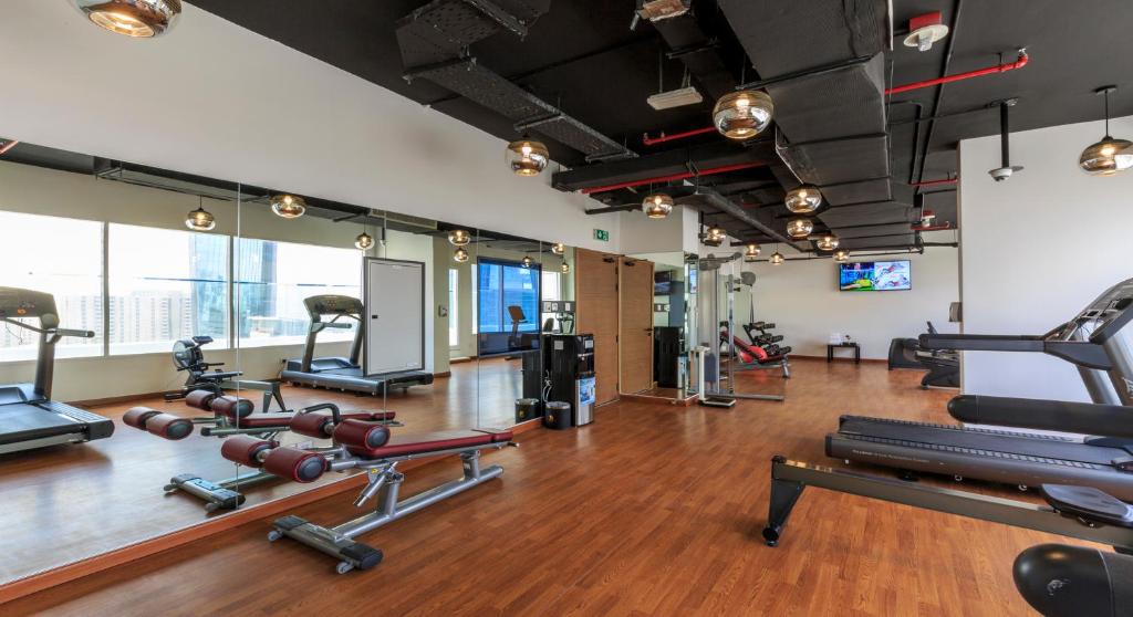 Fitness centrum a/nebo fitness zařízení v ubytování Rose Executive Hotel - DWTC