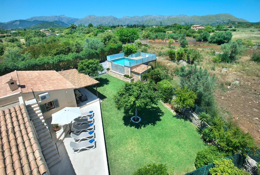 Super Villa Rafale - 5 Min Drive to The Beach, El Port ...