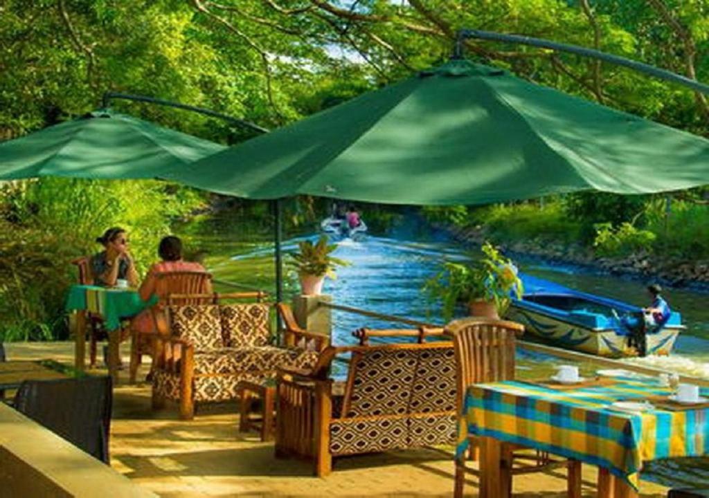 Zahrada ubytování Serendib Village Guest House