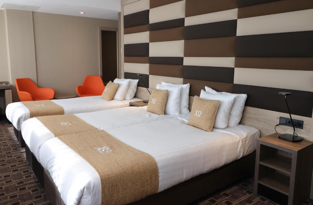 XO Hotels Blue Tower - Habitación Triple Estándar
