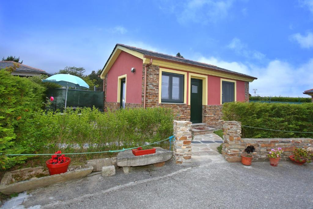 Apartamentos Bouso, Villaframil – Updated 2022 Prices