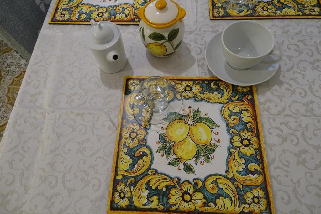 Foto dalla galleria di A MENNULARA, Appartamento Taormina Centro a Taormina