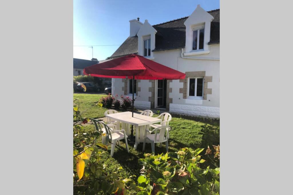 Charmante maison bretonne rénovée avec jardin clos WIFI - Twee Slaapkamers Huis