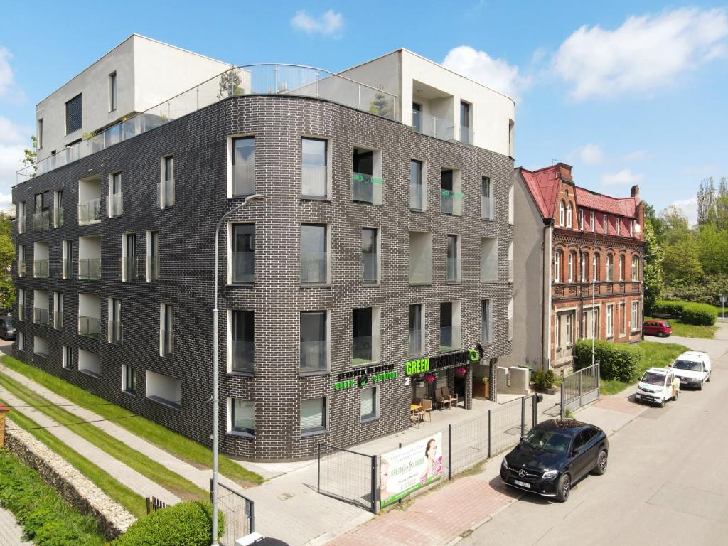 Budova, v ktorej sa apartmánový hotel nachádza
