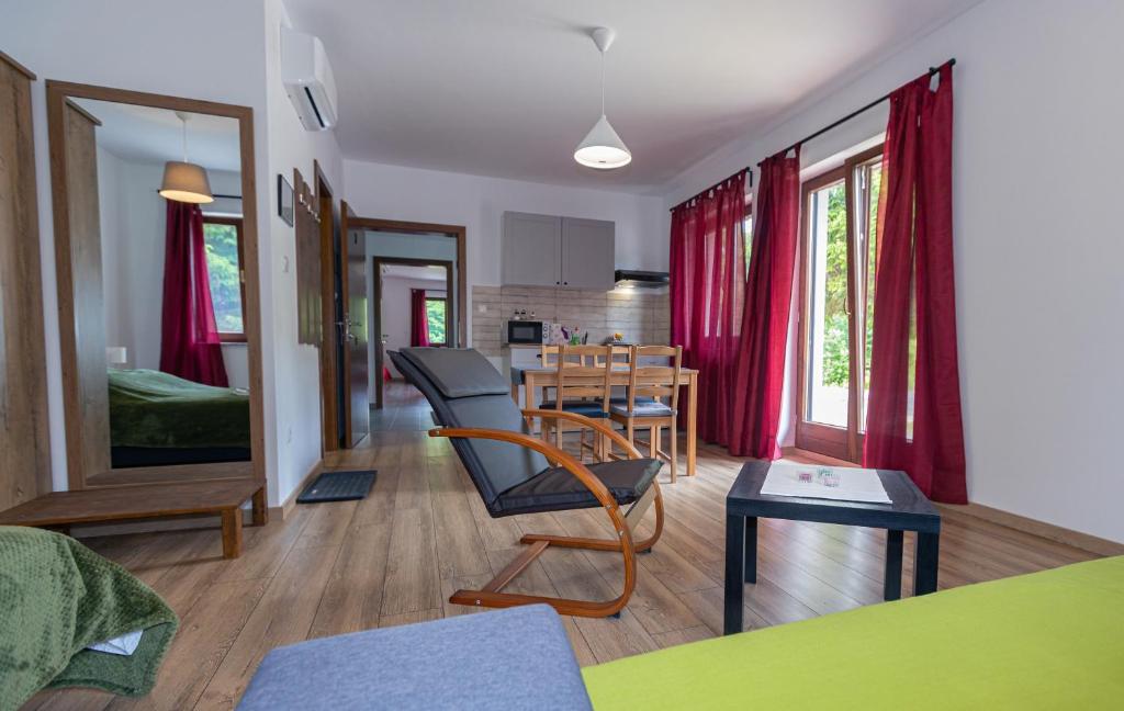 B&B Green Serenity Plitvice Lakes - 17