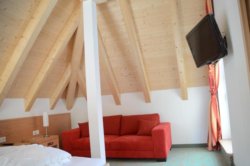 A television and/or entertainment centre at Villa Buchenhain