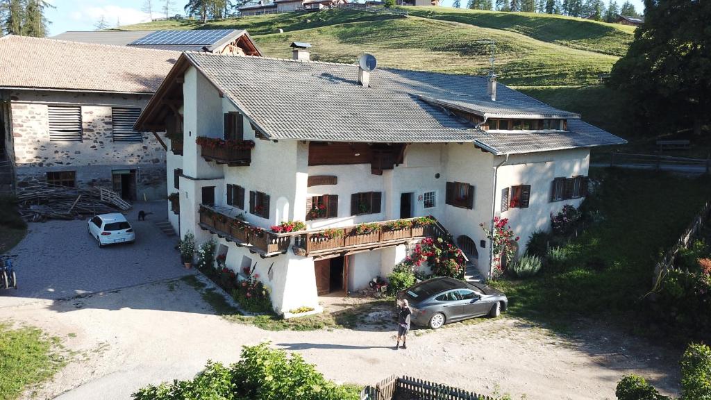 Budova, v ktorej sa farma nachádza