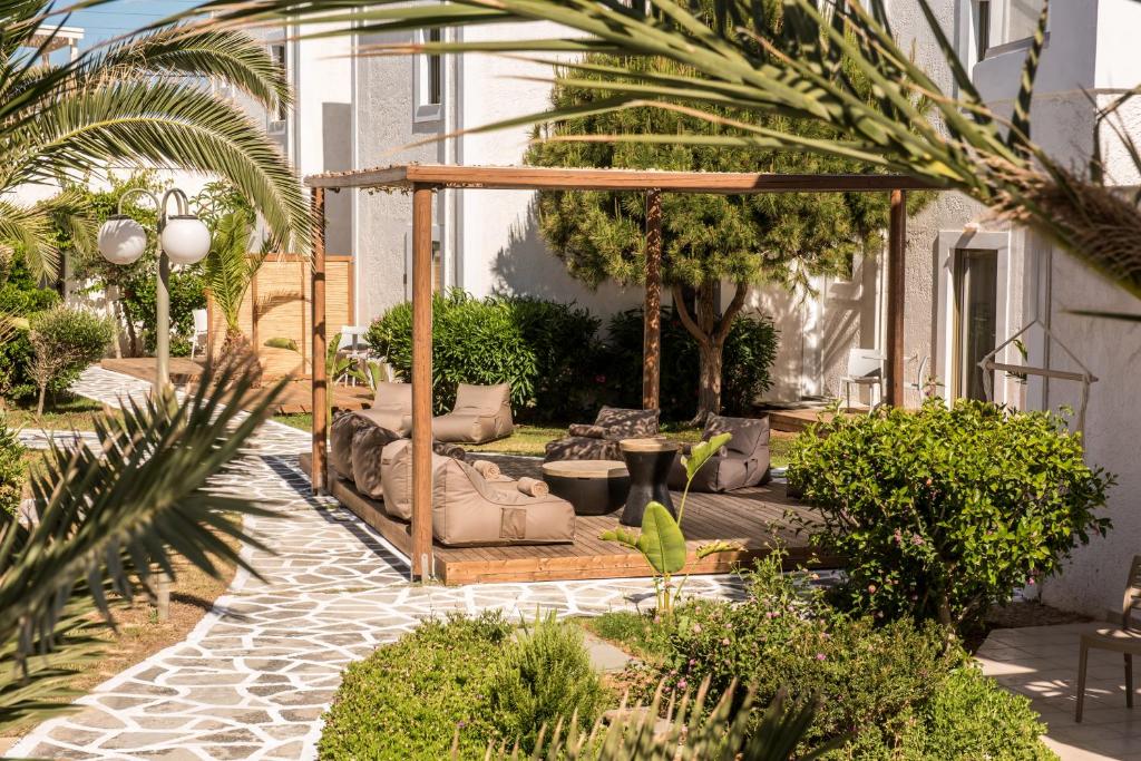 Vonkajšia záhrada v ubytovaní Enorme Maya Beach Hotel-Adults Only