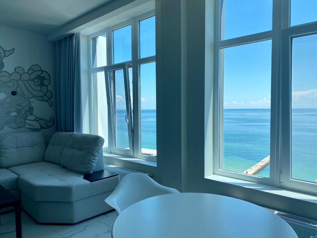 MAGNIT Apartments у самого моря - Suite King Con Vista Mare