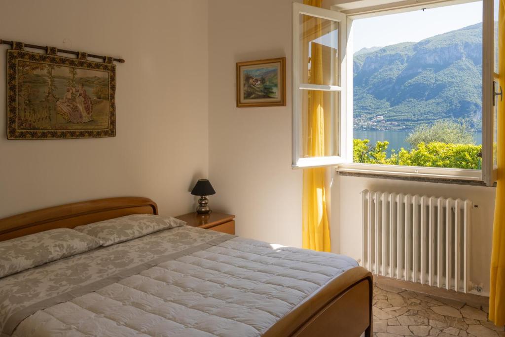 Výhľad na hory alebo výhľad na hory priamo z apartmánu