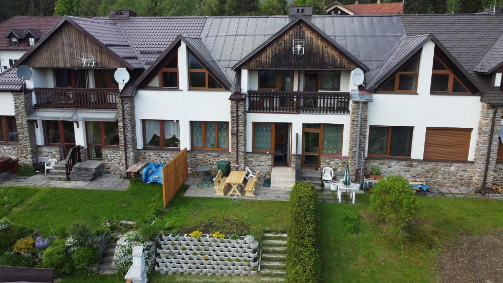 Budova, kde se apartmán nachází