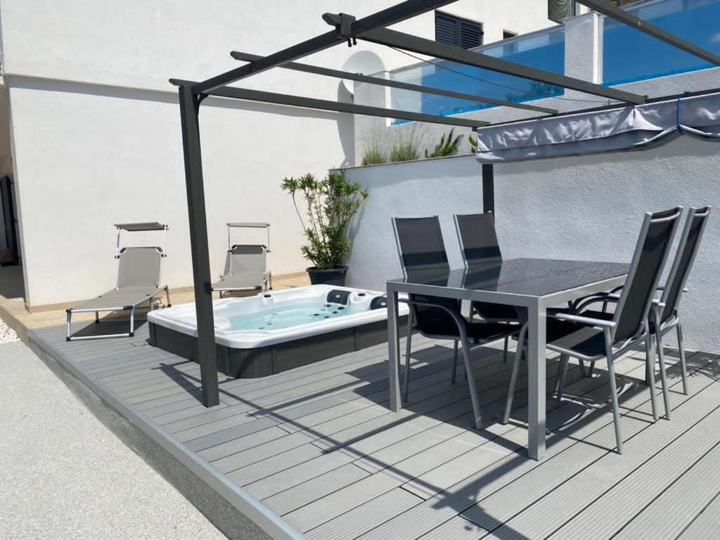 Patio nebo venkovní prostory v ubytování Villa Vodomar - Adults Only