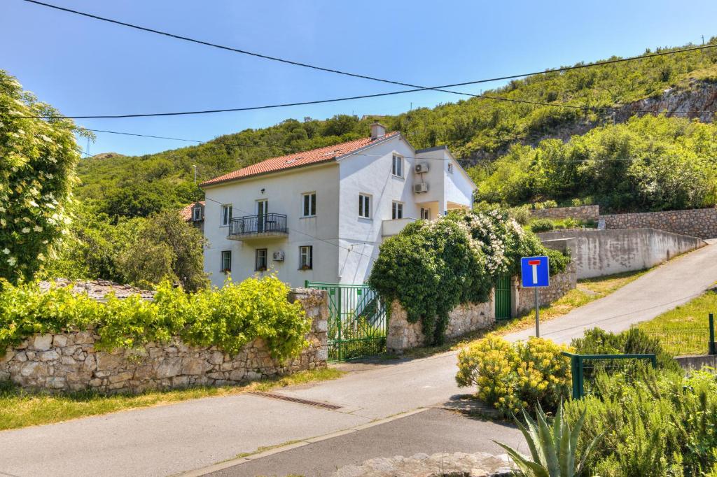 Příroda nedaleko apartmánu