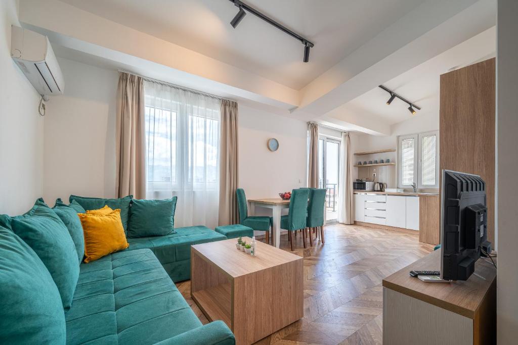 Sun and Sea Apartments - 1