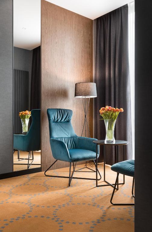 Posezení v ubytování Hotel Raymond