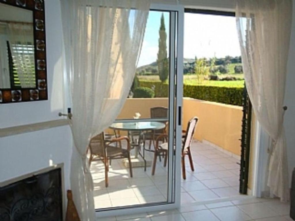 Remarkable 2-Bed House in Poli Crysochous - Holiday Home