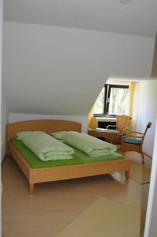 Bio-Gästehaus Rhöndistel - Chambre Double Avec Vue Sur Montagne