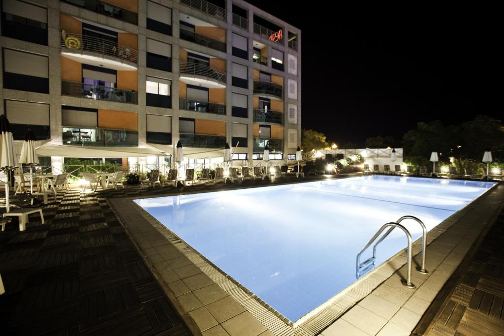 Bazén v ubytování Lido Hotel Residence nebo v jeho okolí