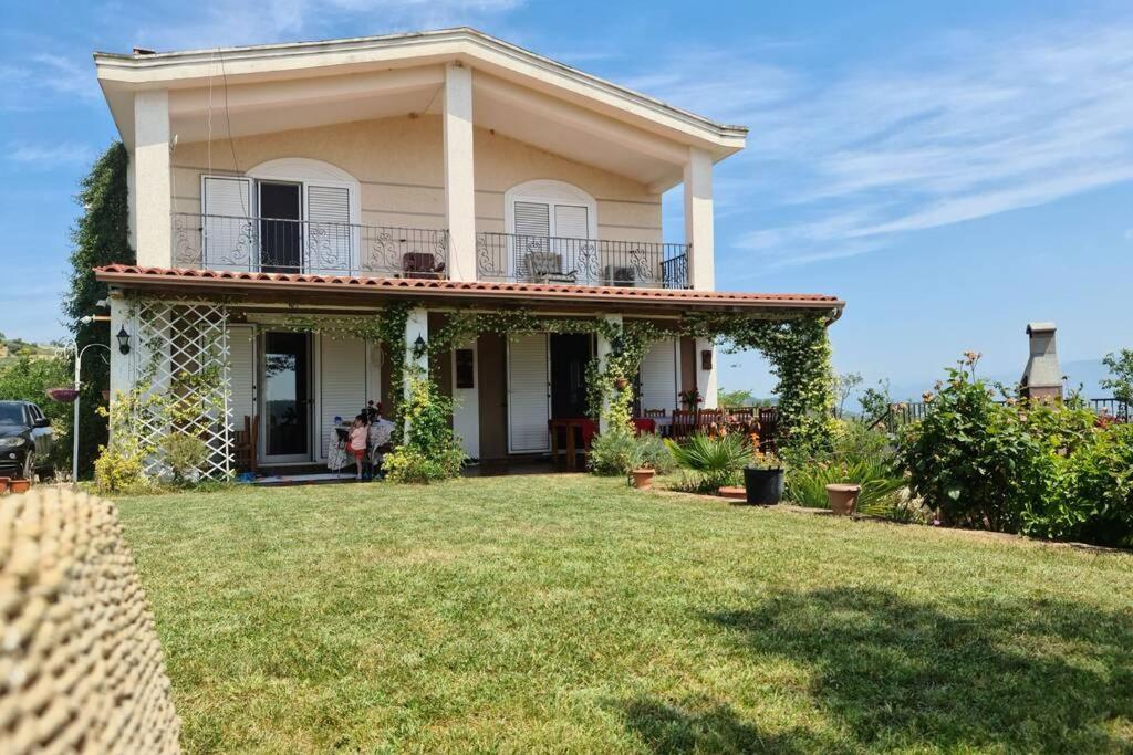 "Kasneci Residence" Countryside Villa - Imazhi 2