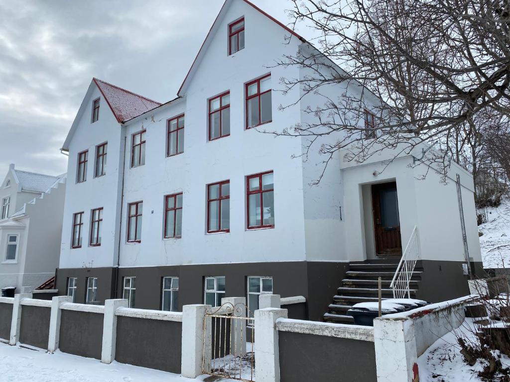 Gallery image of Day Dream Central Akureyri Two Bedroom Apartment in Akureyri