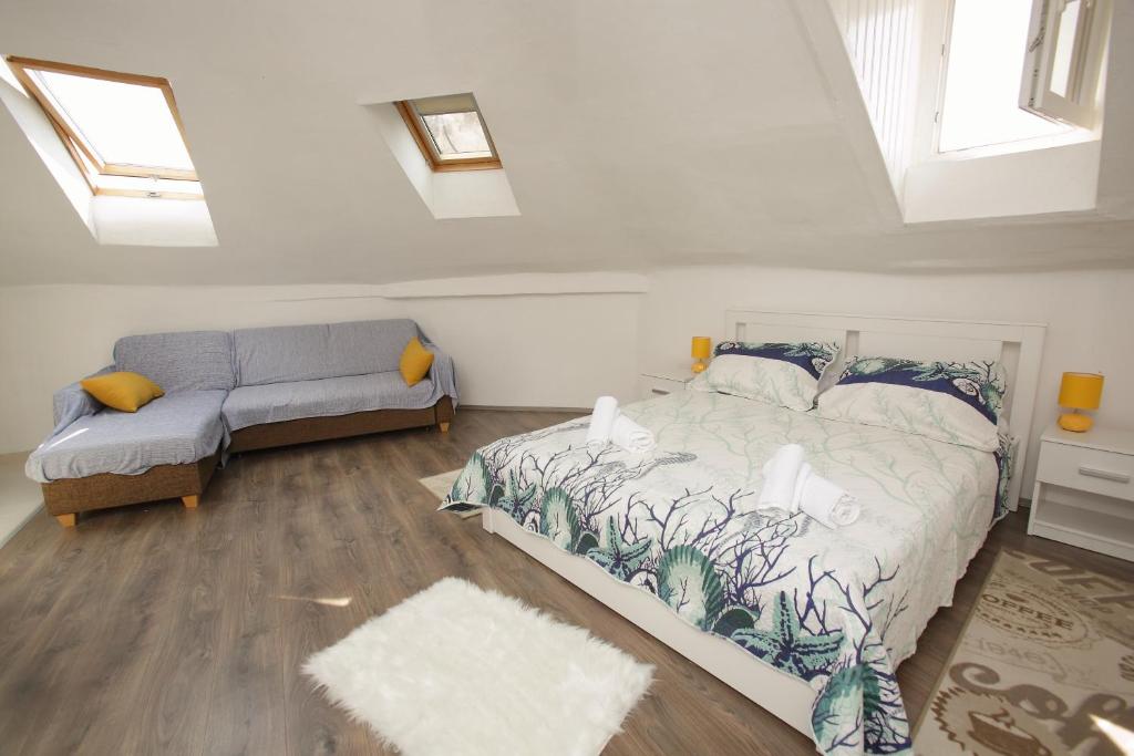 Postel nebo postele na pokoji v ubytování Apartment Top Center Lucia -Split Center- 7 Guests