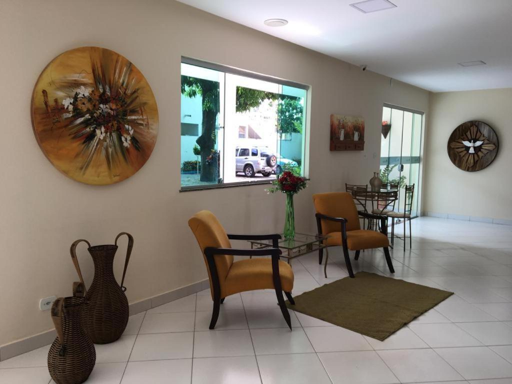  Hotel Acacias