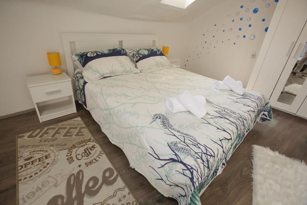 Postel nebo postele na pokoji v ubytování Apartment Top Center Lucia -Split Center- 7 Guests
